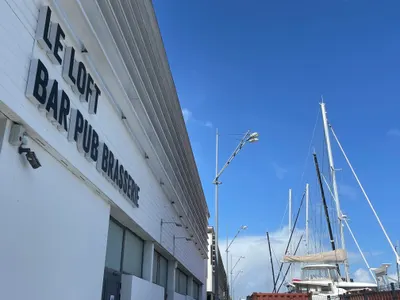 Partager – Le Loft, brasserie à La Rochelle
